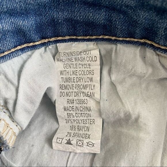 INDIGO REIN Juniors and Women’s Distressed Mini Jean Skirt, Size 25 (Juniors 3) - Picture 5 of 6